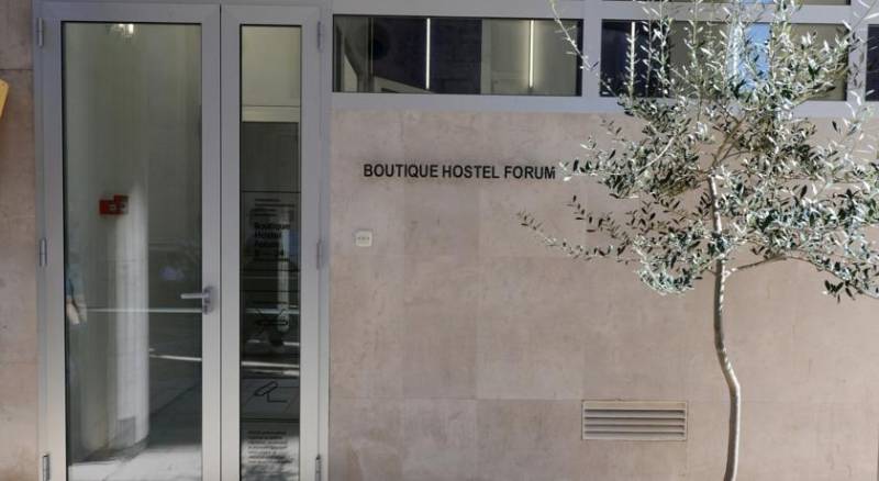 Boutique Hostel Forum