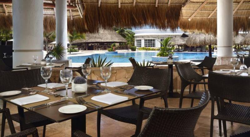 Catalonia Royal Tulum Beach & Spa Resort - All Inclusive