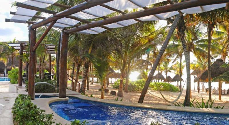 Catalonia Royal Tulum Beach & Spa Resort - All Inclusive