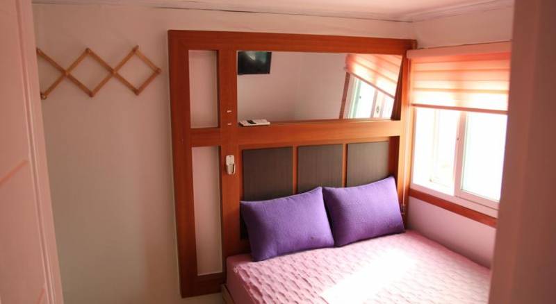 J`Story Guest House