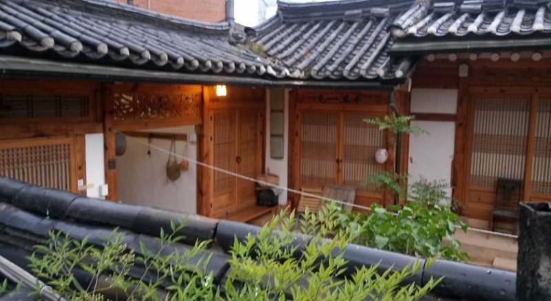 Namhyeondang Hanok Guesthouse