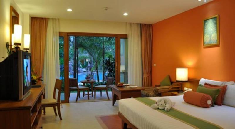 Ravindra Beach Resort & Spa