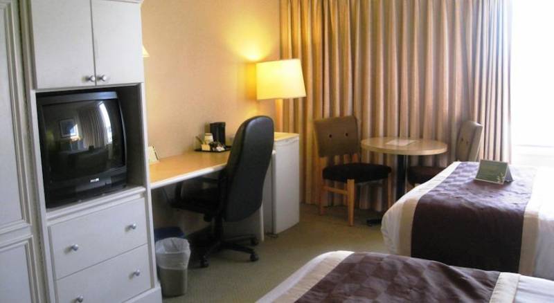 Baymont Inn & Suites Red Deer