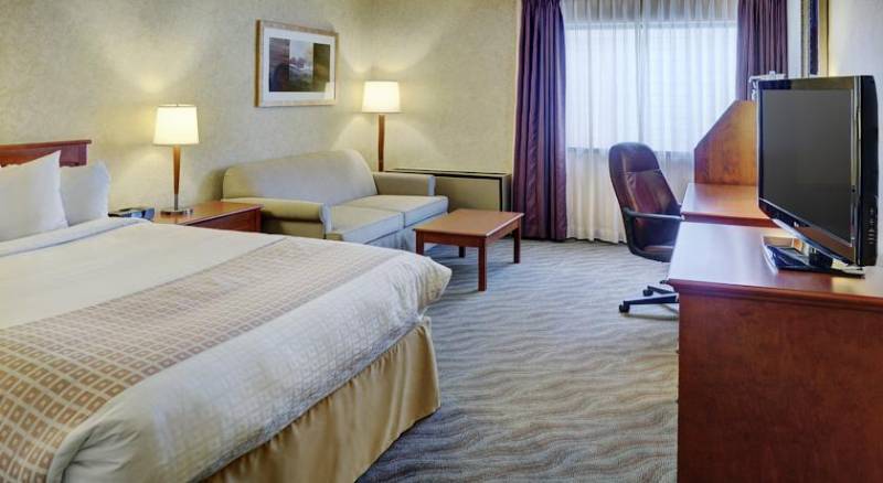 Best Western North Bay Hotel & Conference