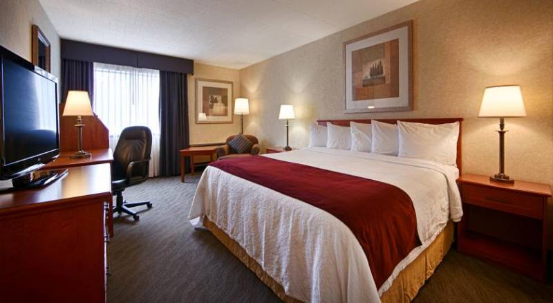 Best Western North Bay Hotel & Conference