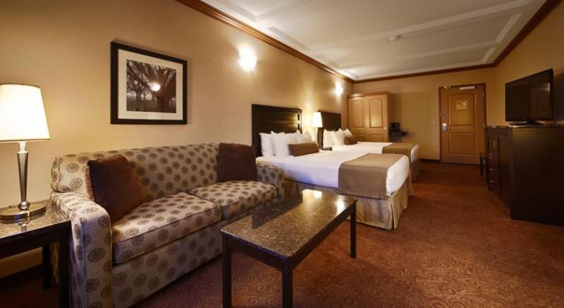 BEST WESTERN PLUS Kamloops Hotel