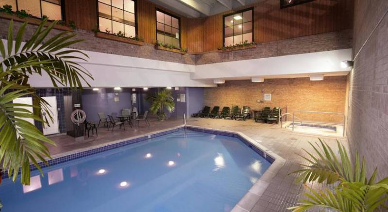 Best Western Plus Toronto Airport Hotel