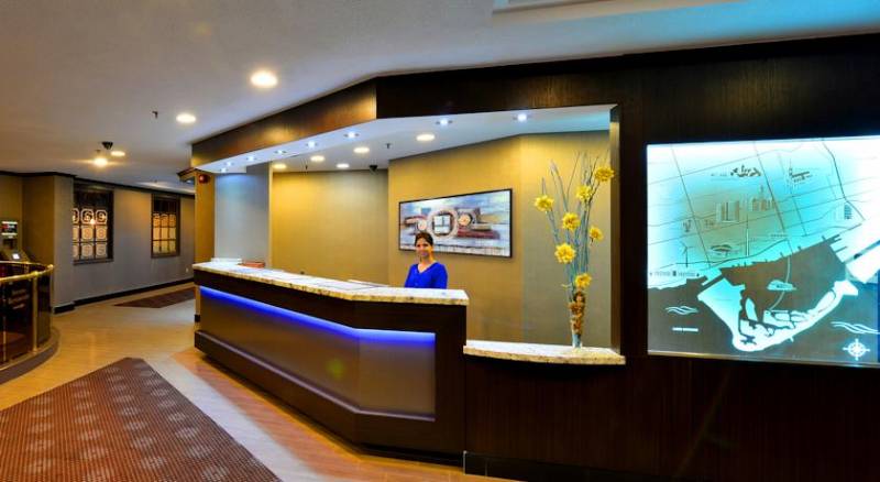 Best Western Plus Toronto Airport Hotel