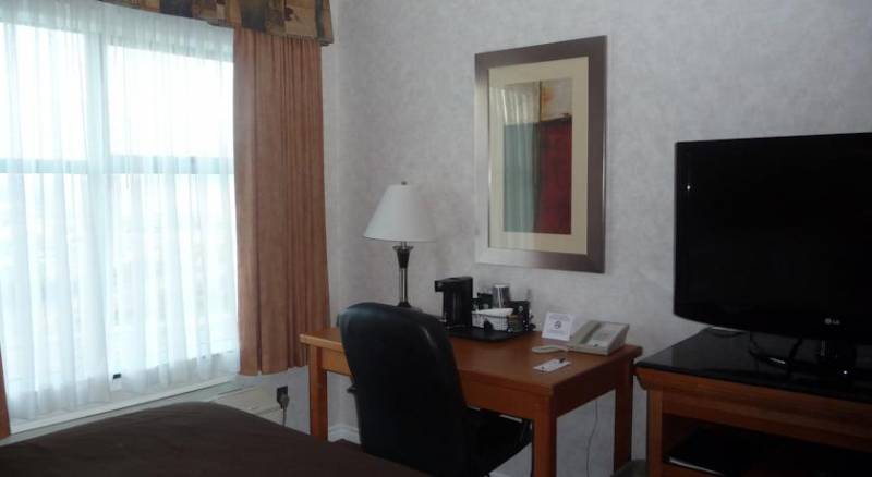 Comfort Inn & Suites Kamloops