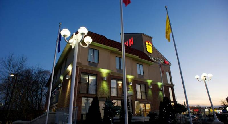 Monte Carlo Inn Toronto West Suites