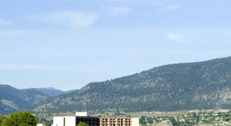 Penticton Lakeside Resort