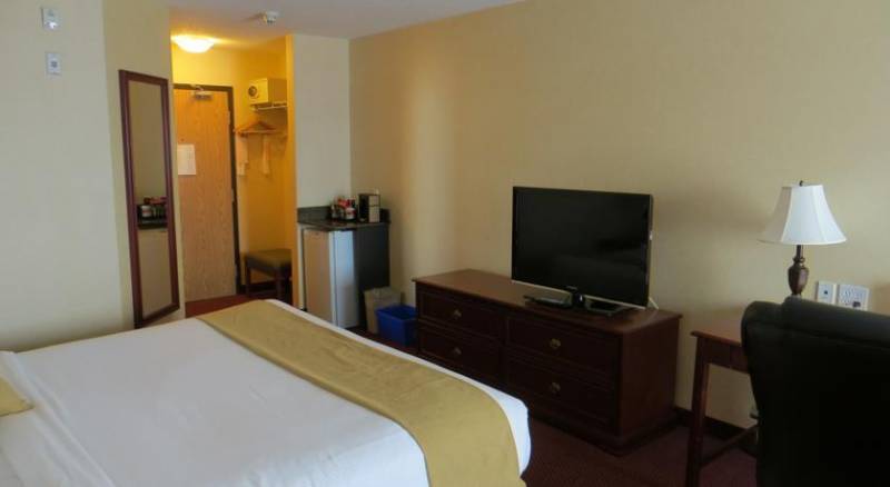 Ramada Edmonton International Airport