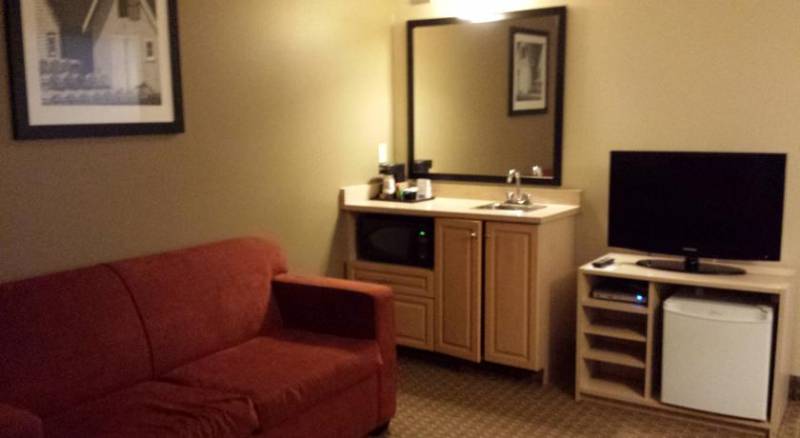 Travelodge Suites Moncton