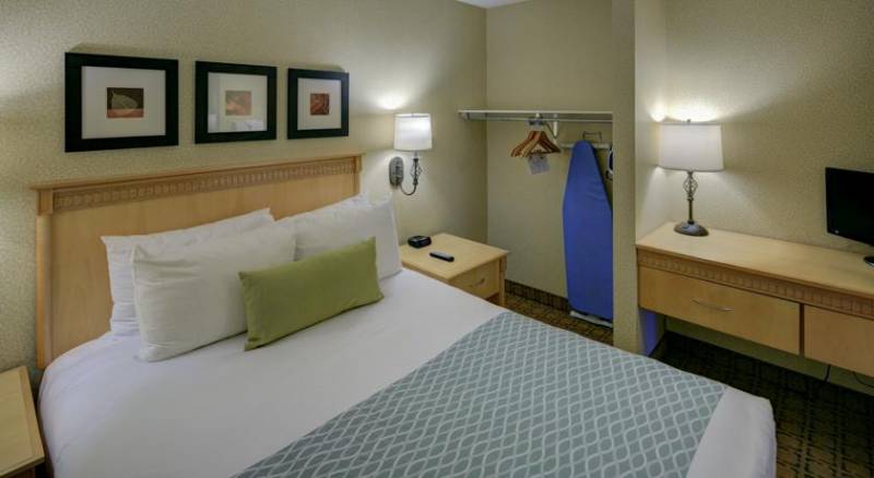 Accent Inns Vancouver Airport