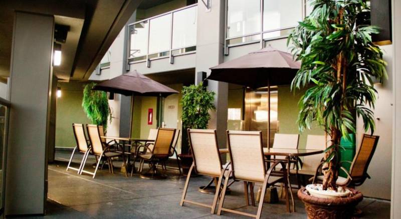 Accent Inns Vancouver Airport