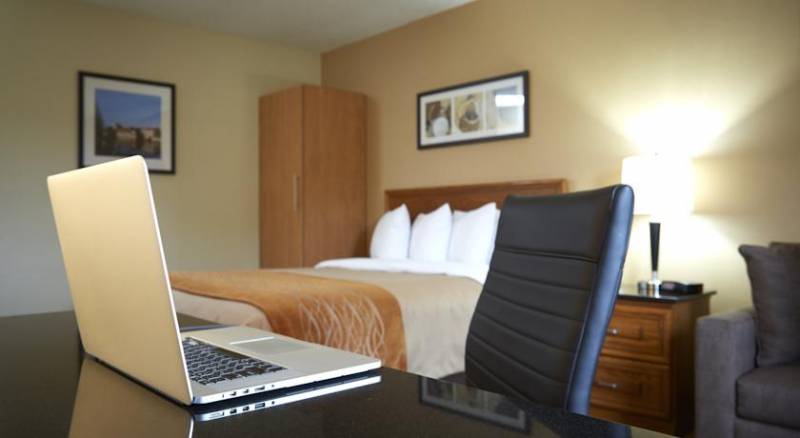 Comfort Inn Saskatoon