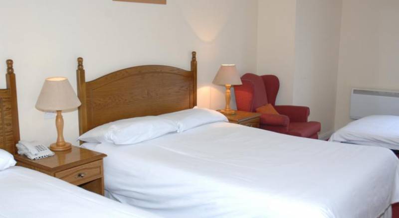 Shannon Court Hotel
