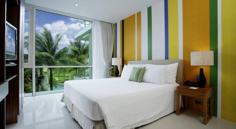 Centara Grand West Sands Resort & Villa Phuket