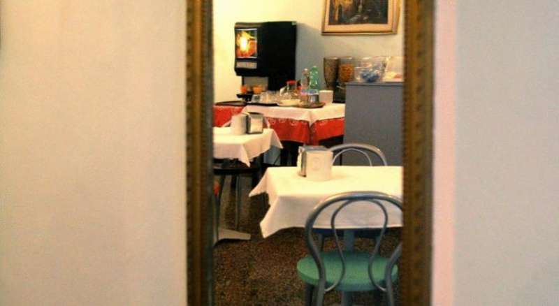 Assarotti Hotel - NON REFUNDABLE ROOM