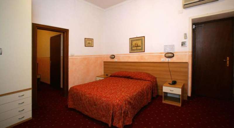 Assarotti Hotel - NON REFUNDABLE ROOM