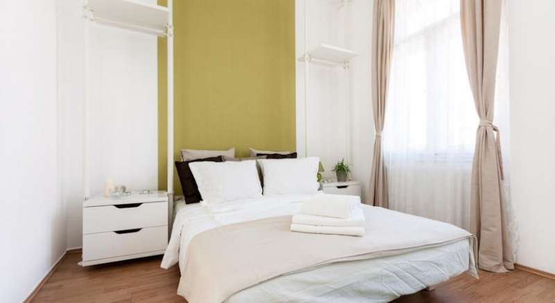 Budapestay Apartments