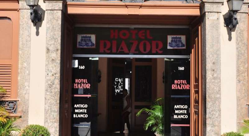 Hotel Plaza Riazor