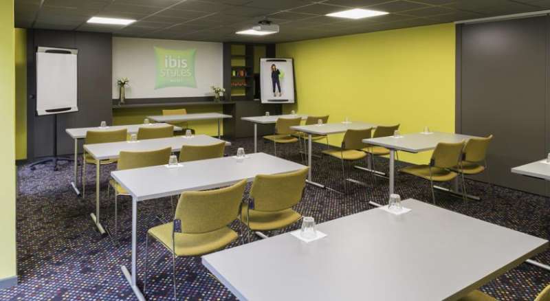 Ibis Styles Lyon Confluence