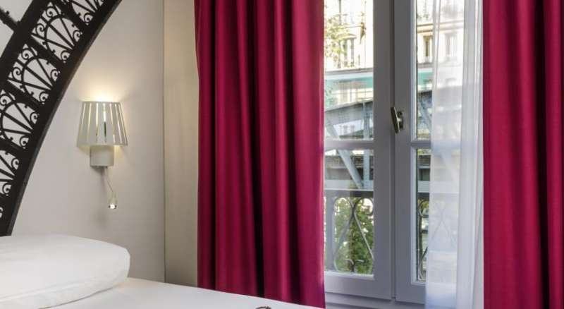 Ibis Styles Paris Eiffel Cambronne