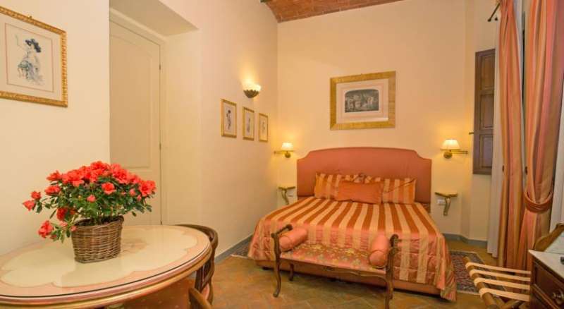 La Casa Del Garbo - Luxury Rooms & Suite