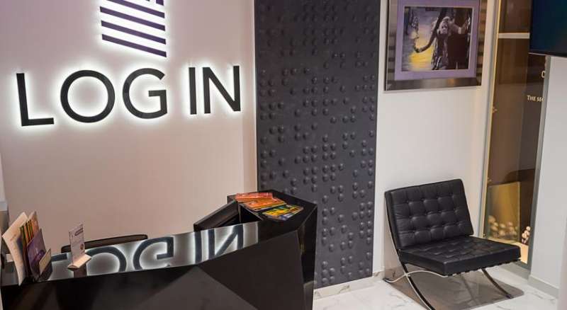 Log In Rooms