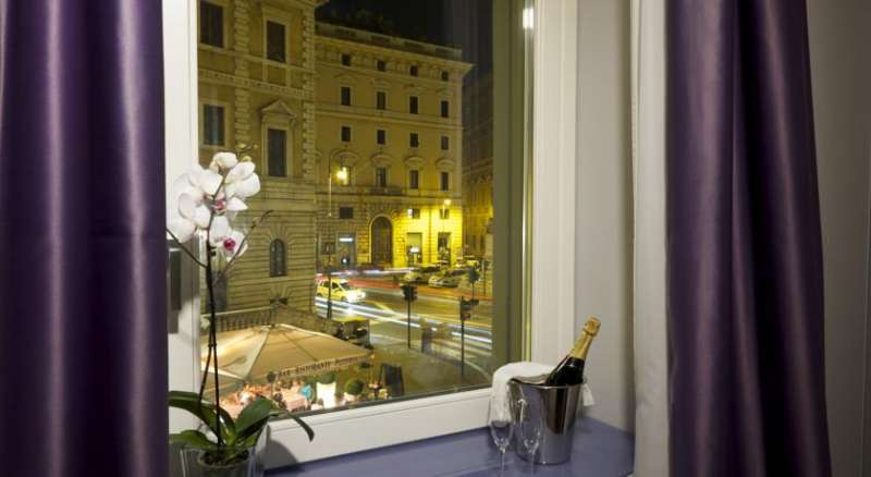 Navona Rooms