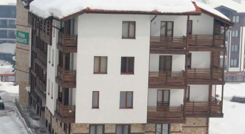 Pirin Heights Aparthotel