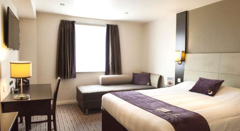 Premier Inn Birmingham Broad Street (Brindley Place)