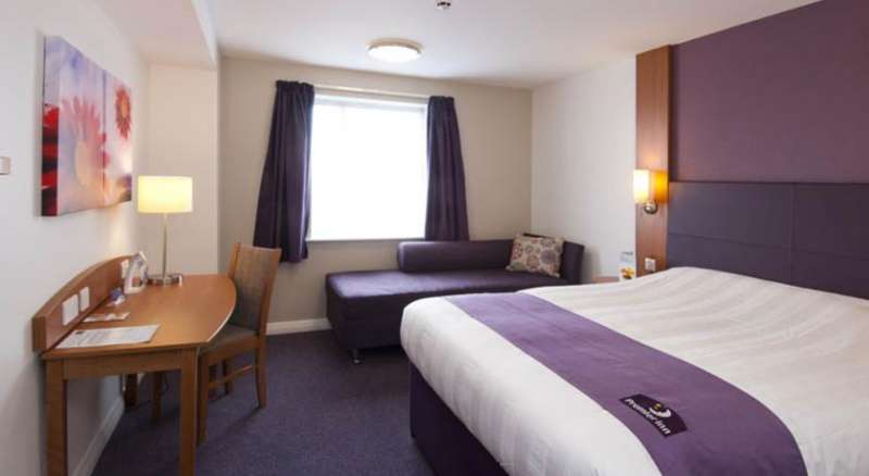 Premier Inn Birmingham South (Hall Green)