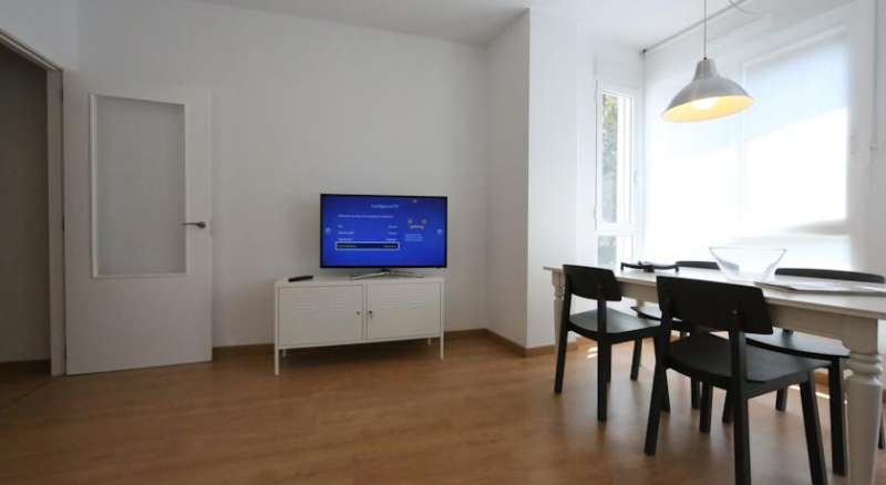 Apartamentos Prado Sastre