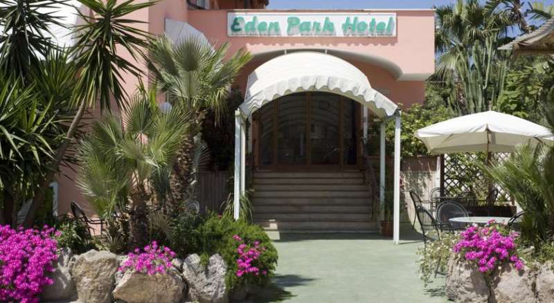 Eden Park Hotel