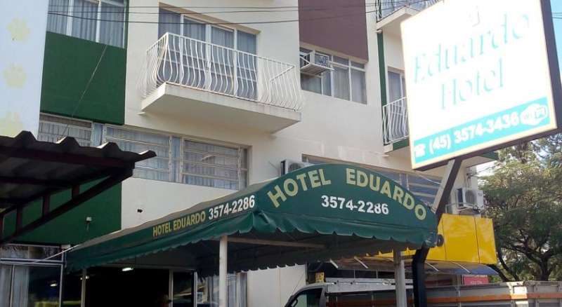 Eduardo Hotel