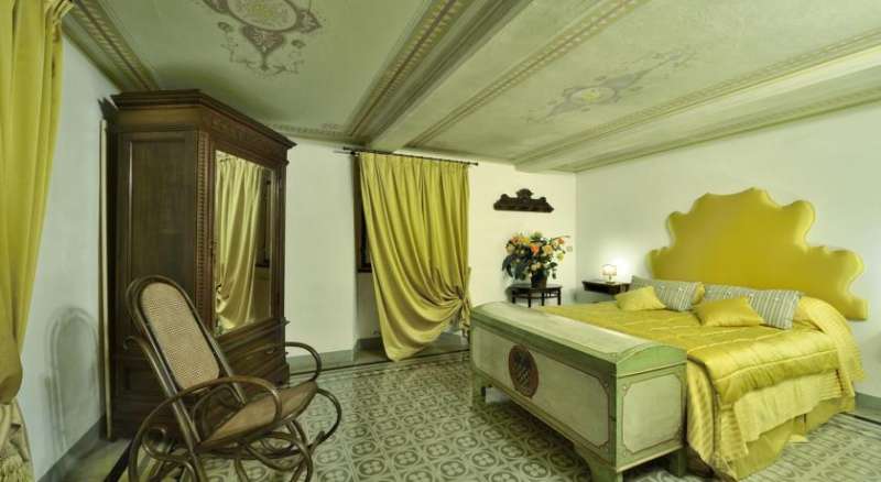 Residenze d'Epoca Palazzo Coli Bizzarrini