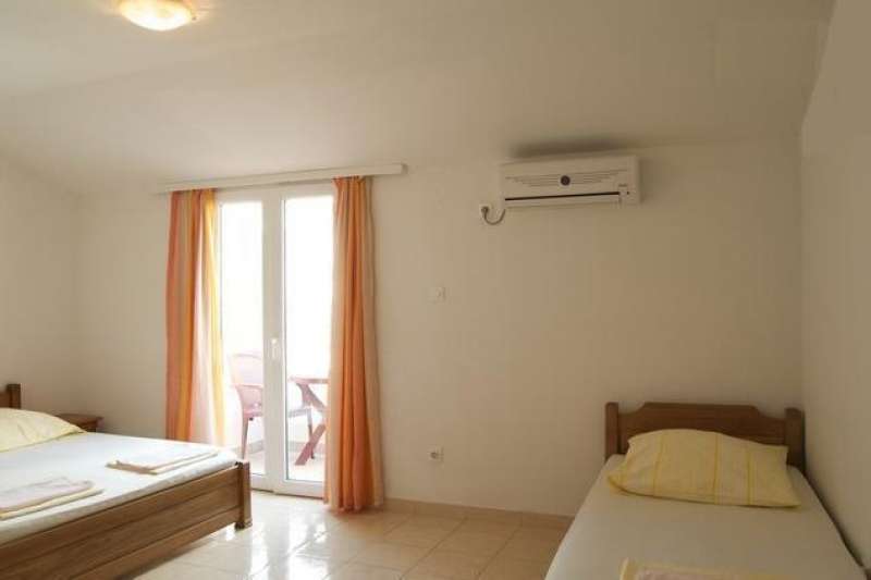 Sun Hostel Budva