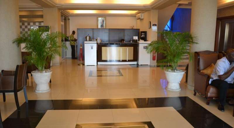 BEST WESTERN PLUS NOBILA AIRPORT HOTEL