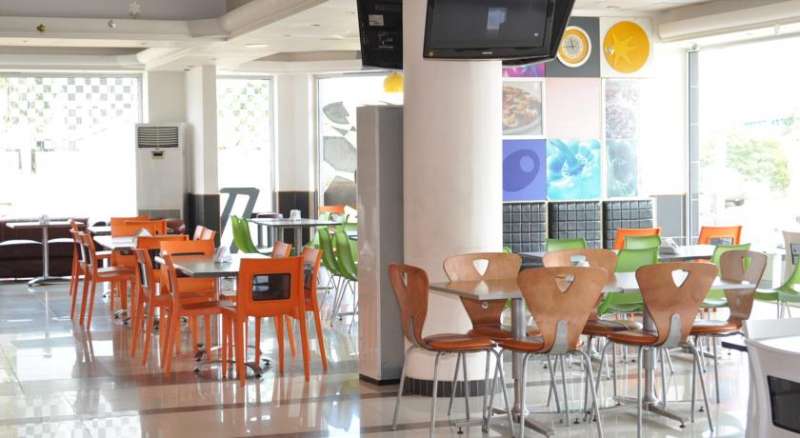 BEST WESTERN PLUS NOBILA AIRPORT HOTEL