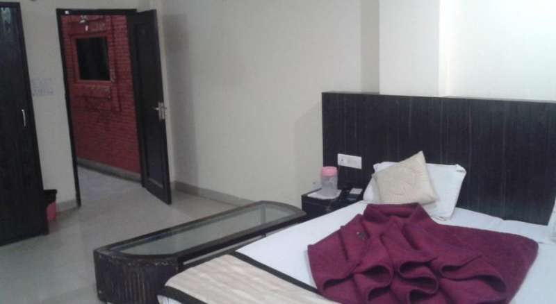 Hotel Surya Plaza