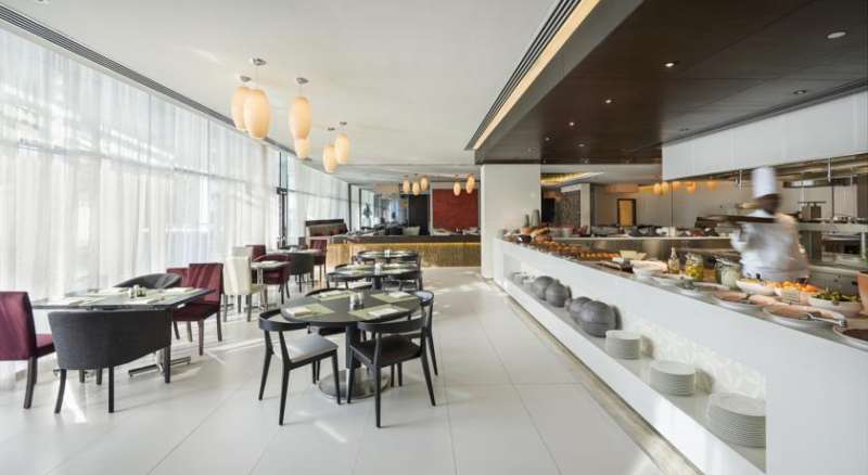 Hyatt Place Residences Dubai / Al Rigga