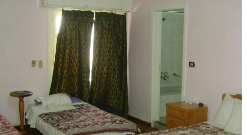 Isis Hostel 2