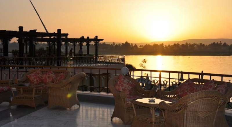 Lotus Luxor Hotel