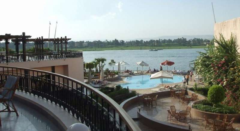 Lotus Luxor Hotel