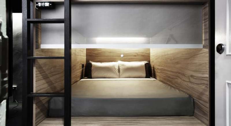 The Pod - Boutique Capsule Hotel